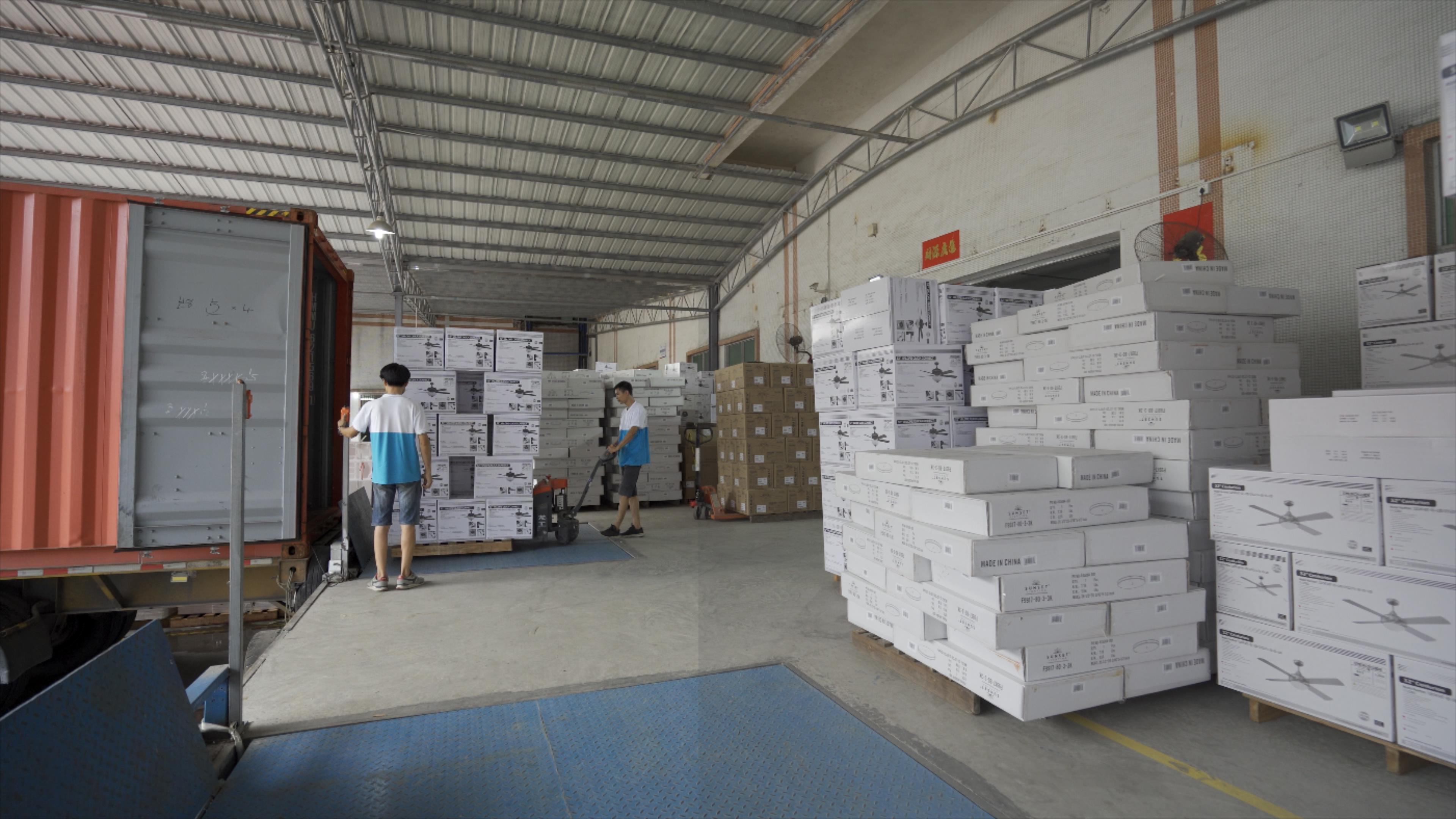 Scaling Quality: How Our 400,000-Unit Capacity Benefits Your Bottom Line